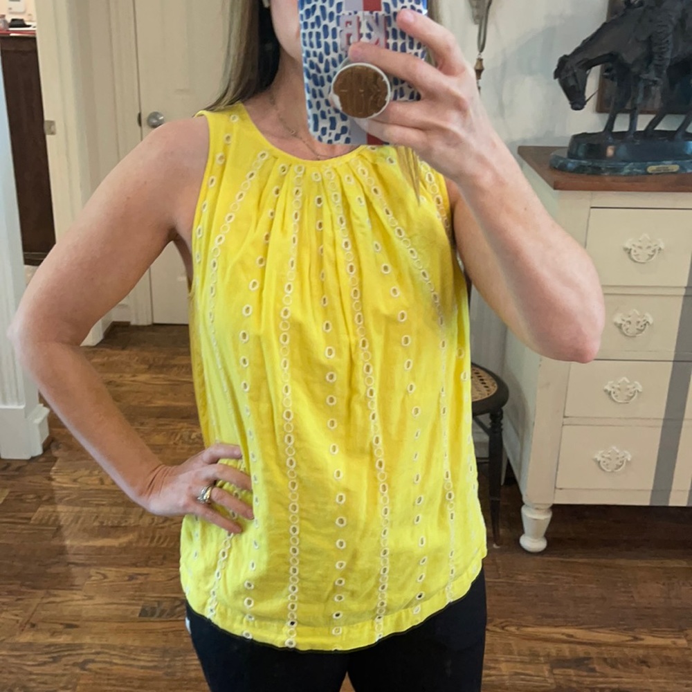 Eyelet top